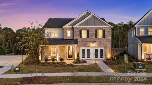 New construction Single-Family house 8122 Franklin Trail Street, Charlotte, NC 28227 - photo 0