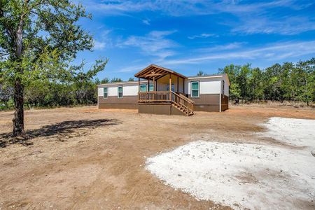 New construction Manufactured Home house 417 Lois Circle, Granbury, TX 76049 - photo 0