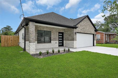 New construction Single-Family house 6410 Ezzard Charles Lane, Houston, TX 77091 - photo 22 22