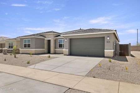 New construction Single-Family house 15926 W Bronco Trail, Surprise, AZ 85387 - photo 1 1