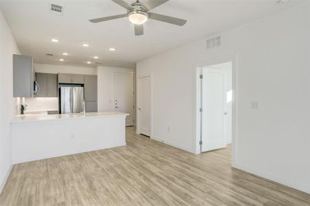 New construction Condo/Apt house 4801 Springdale Rd, Unit 1301, Austin, TX 78723 - photo 8 8