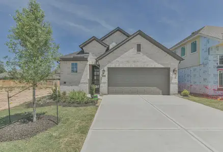 New construction Single-Family house 13093 Brookwood Bend Ln., Conroe, TX 77302 Plan 3034 Elevation B- photo 0