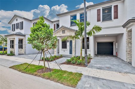 New construction Townhouse house 523 Sw 19Th Ter, Fort Lauderdale, FL 33312 - photo 2 2
