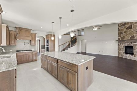 New construction Single-Family house 320 Cheyenne Mountain, Ovilla, TX 75154 Hillcrest FS (w/Media)- photo 8 8