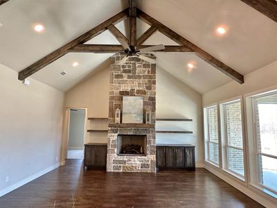 New construction Single-Family house 1017 Silver Sage Trail, Weatherford, TX 76085 - photo 16 16