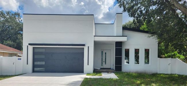 New construction Single-Family house 2122 W Henry Avenue, Tampa, FL 33603 - photo 0