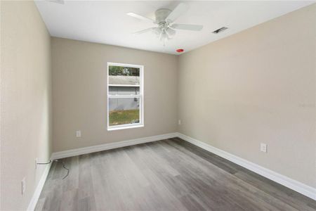 New construction Single-Family house 3019 Thornhill Road, Winter Haven, FL 33880 - photo 18 18