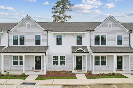 New construction Townhouse house 124 Camel Crazies Place, Unit 43, Lillington, NC 27546 - photo 0