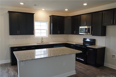 New construction Single-Family house 106 Grinnel Loop, Sanford, NC 27332 - photo 8 8