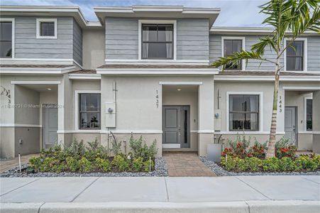 New construction Townhouse house 472 Ne 12 Street, Florida City, FL 33034 - photo 0