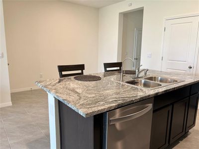 New construction Townhouse house 9271 Rock Harbour Way, Tampa, FL 33637 Glen- photo 6 6