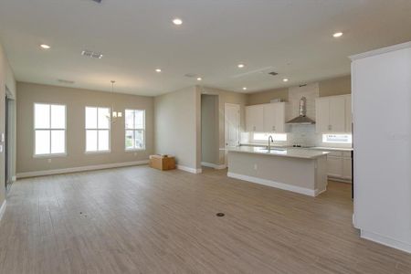 New construction Single-Family house 13420 Leggett Alley, Orlando, FL 32827 Standfield- photo