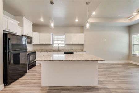 New construction Single-Family house 4912 Pickett Street, Greenville, TX 75401 - photo 6 6