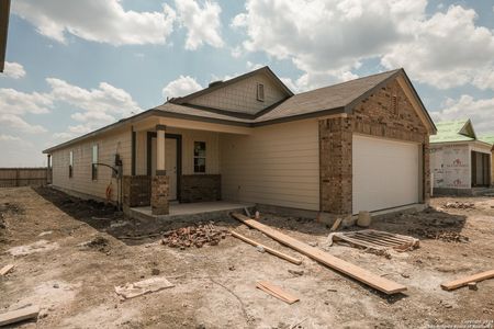 New construction Single-Family house 4274 Winston Way, New Braunfels, TX 78130 Azalea- photo 2 2