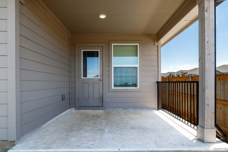 New construction Single-Family house 801 Indigo Way, Seguin, TX 78155 - photo 26 26