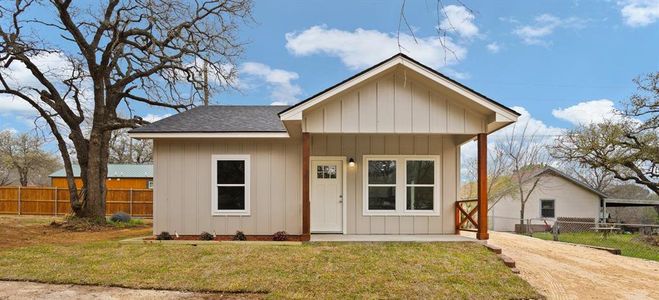 New construction Single-Family house 103 Red Oak Street, Alvarado, TX 76009 - photo 0