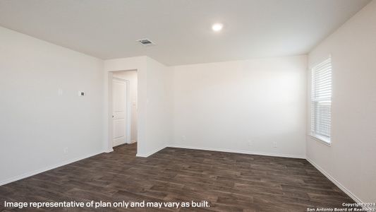 New construction Single-Family house 3065 Lindenwood Way, San Antonio, TX 78245 - photo 8 8