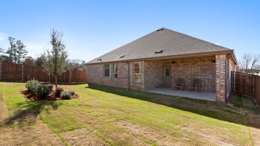 New construction Single-Family house 3688 Rolling Meadows Drive, Grand Prairie, TX 76065 - photo 38 38