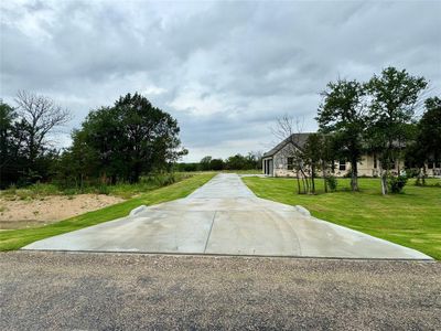 New construction Single-Family house 532 Aermotor Loop, Weatherford, TX 76085 - photo 3 3