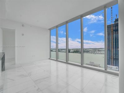 New construction Condo/Apt house 700 Ne 26Th Ter 3505, Unit 3505, Miami, FL 33137 - photo 5 5