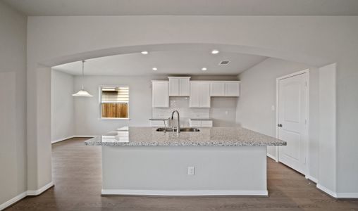 New construction Single-Family house 10606 Sunrise Park Lane, Humble, TX 77396 Lockport II- photo 6 6