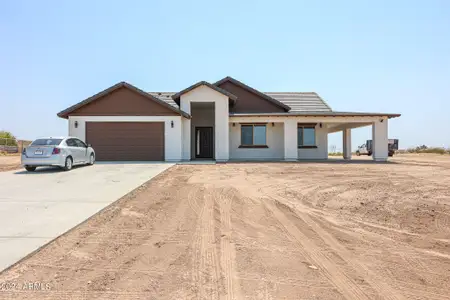 New construction Single-Family house 5103 S 355Th Avenue, Tonopah, AZ 85354 - photo 0