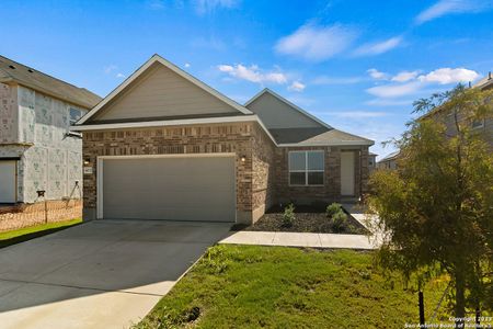 Woodside Farms by KB Home in Seguin - photo 11 11