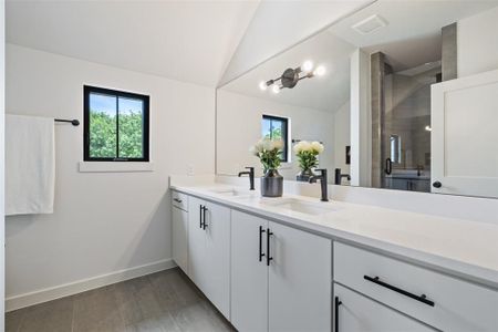 New construction Single-Family house 1701 Forest Hill Dr, Austin, TX 78745 - photo 28 28