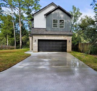 New construction Single-Family house 12144 Brazos Drive, Willis, TX 77378 - photo 0