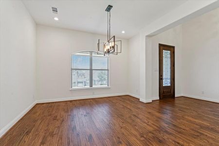 New construction Single-Family house 2820 Fountain View Boulevard, Cedar Hill, TX 75104 - photo 6 6