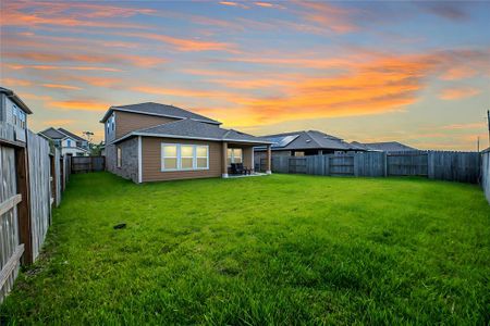 New construction Single-Family house 2517 Indigo Harvest Trail, Pearland, TX 77089 The Winedale (880)- photo 19 19