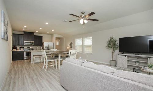 New construction Single-Family house 435 Long Beach Bay Drive, Katy, TX 77493 - photo 19 19