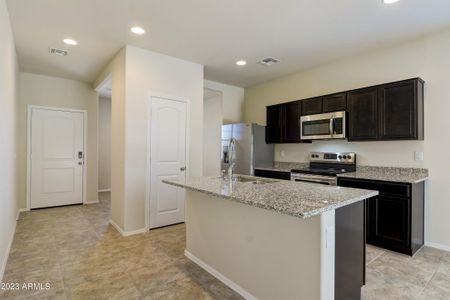 New construction Single-Family house 41054 W Sunland Drive, Maricopa, AZ 85138 Gull- photo 4 4