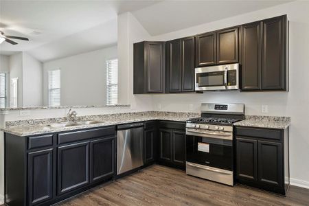 New construction Single-Family house 14923 North Ascot Bend Circle, Conroe, TX 77306 Guadalupe- photo 6 6