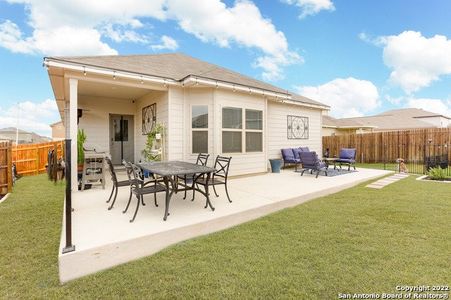 New construction Single-Family house 731 Red Barn Bend, New Braunfels, TX 78130 - photo