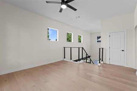 New construction Single-Family house 3613 Munson St, Austin, TX 78721 - photo 23 23