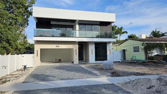 New construction Single-Family house 624 Ne 17Th Way, Fort Lauderdale, FL 33304 - photo 1 1