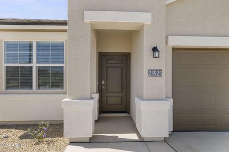 New construction Single-Family house 24003 W Mohave Street, Buckeye, AZ 85326 - photo 3 3