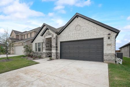 New construction Single-Family house 3902 High Valley Drive, McKinney, TX 75071 The Henderson- photo 3 3