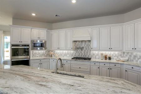 New construction Single-Family house 19110 Riding Spur Road, Tomball, TX 77377 - photo 8 8