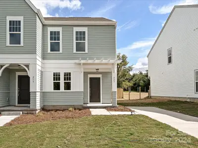 New construction Townhouse house 223 Hoskins Avenue Drive, Charlotte, NC 28208 - photo 0