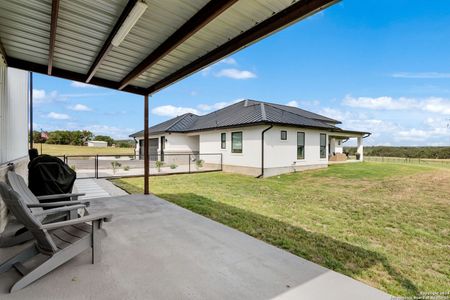 New construction Single-Family house 41 Sabinas Creek Ranch, Boerne, TX 78006 - photo 32 32