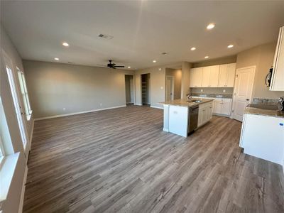 New construction Single-Family house 4804 Delano Street, Greenville, TX 75401 - photo 2 2