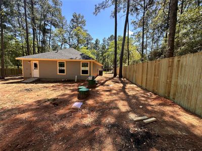 New construction Single-Family house 7984 Coral Bean Drive, Plantersville, TX 77363 - photo 12 12