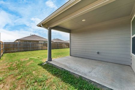 New construction Single-Family house 140 Fire Oak, San Marcos, TX 78666 - photo 22 22