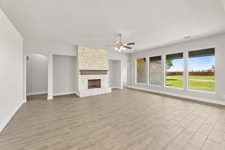 New construction Single-Family house 4606 Thistle Drive, Midlothian, TX 76065 Concept 2796- photo 5 5