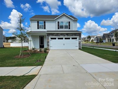 New construction Single-Family house 118 Brixham Loop, Troutman, NC 28166 - photo 0