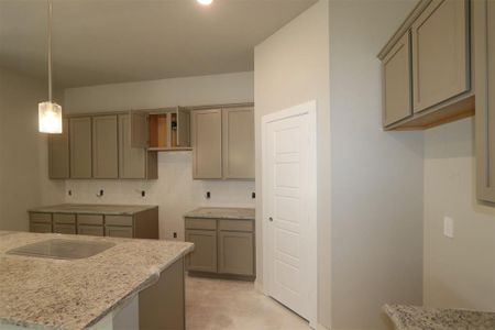 New construction Single-Family house 128 Southern Red Oak Lane, Magnolia, TX 77354 Boone- photo 5 5