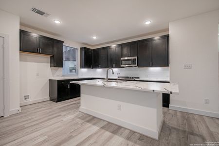 New construction Single-Family house 9411 Stillwater Pass, San Antonio, TX 78254 - photo 11 11