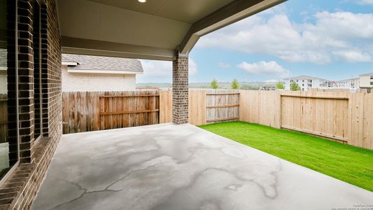 New construction Single-Family house 1809 Luna Street, New Braunfels, TX 78132 Design 2545W- photo 25 25
